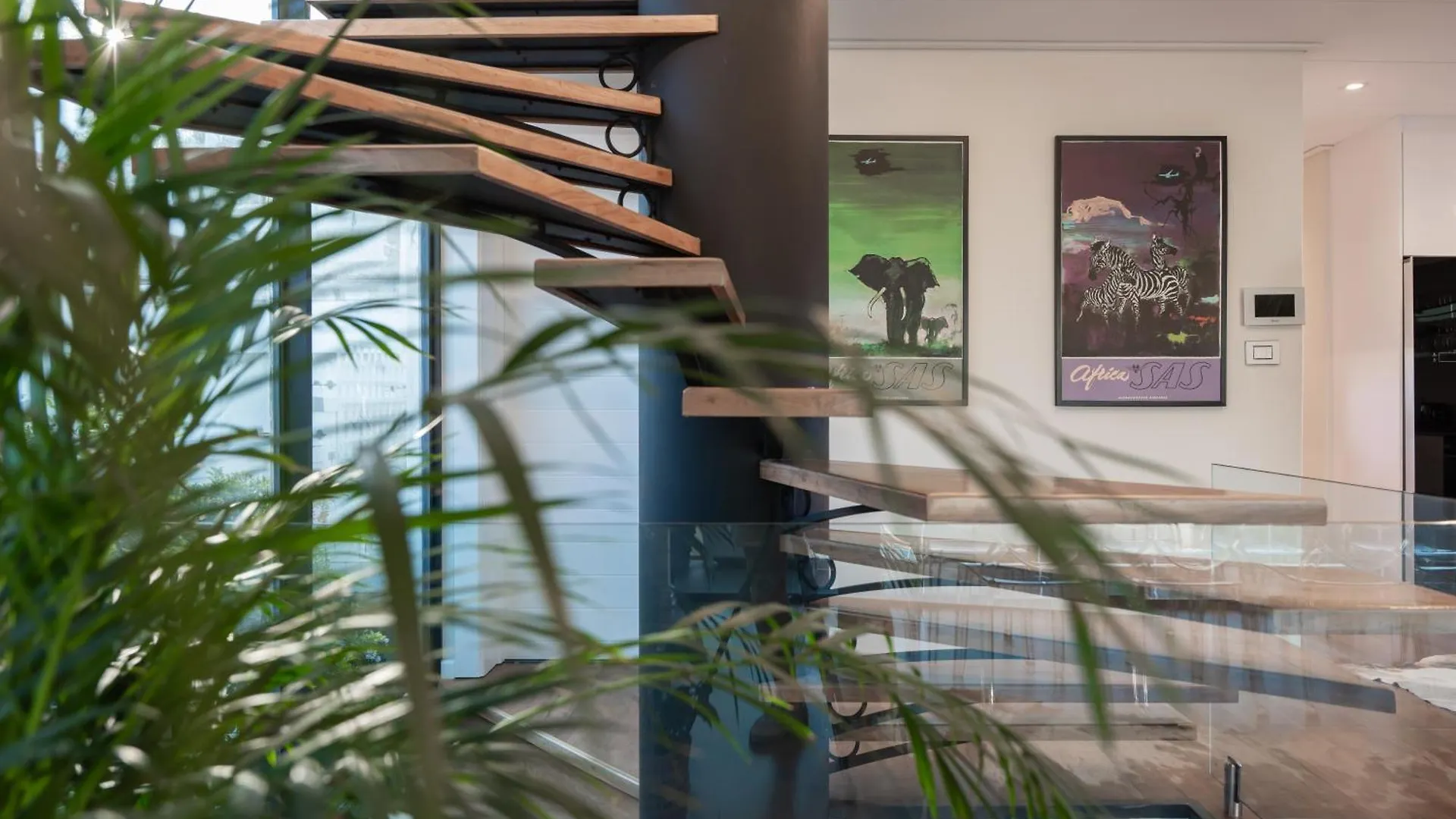 The Lookout - Panoramic 4 Bedroom House With Free Wifi And Pool Cape Town 0*,  South Africa