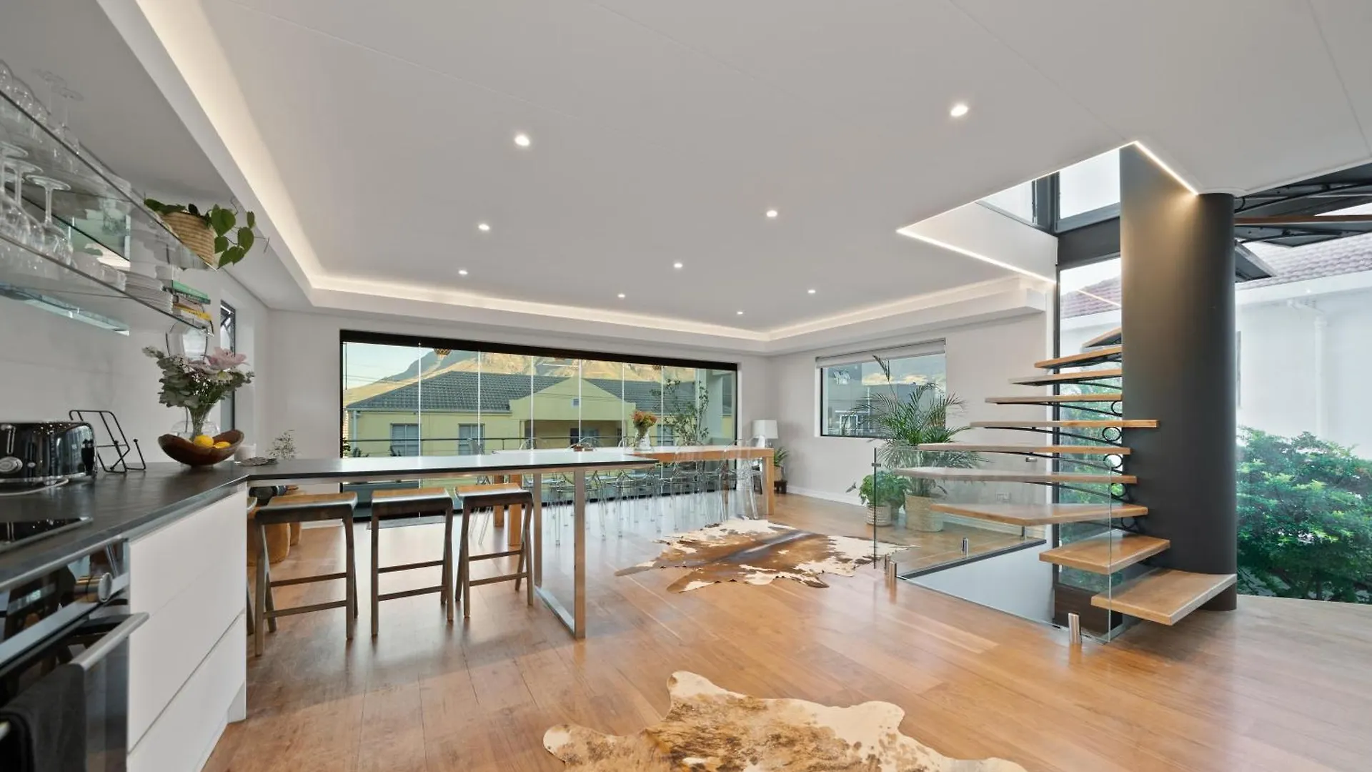 The Lookout - Panoramic 4 Bedroom House With Free Wifi And Pool Cape Town 0*,