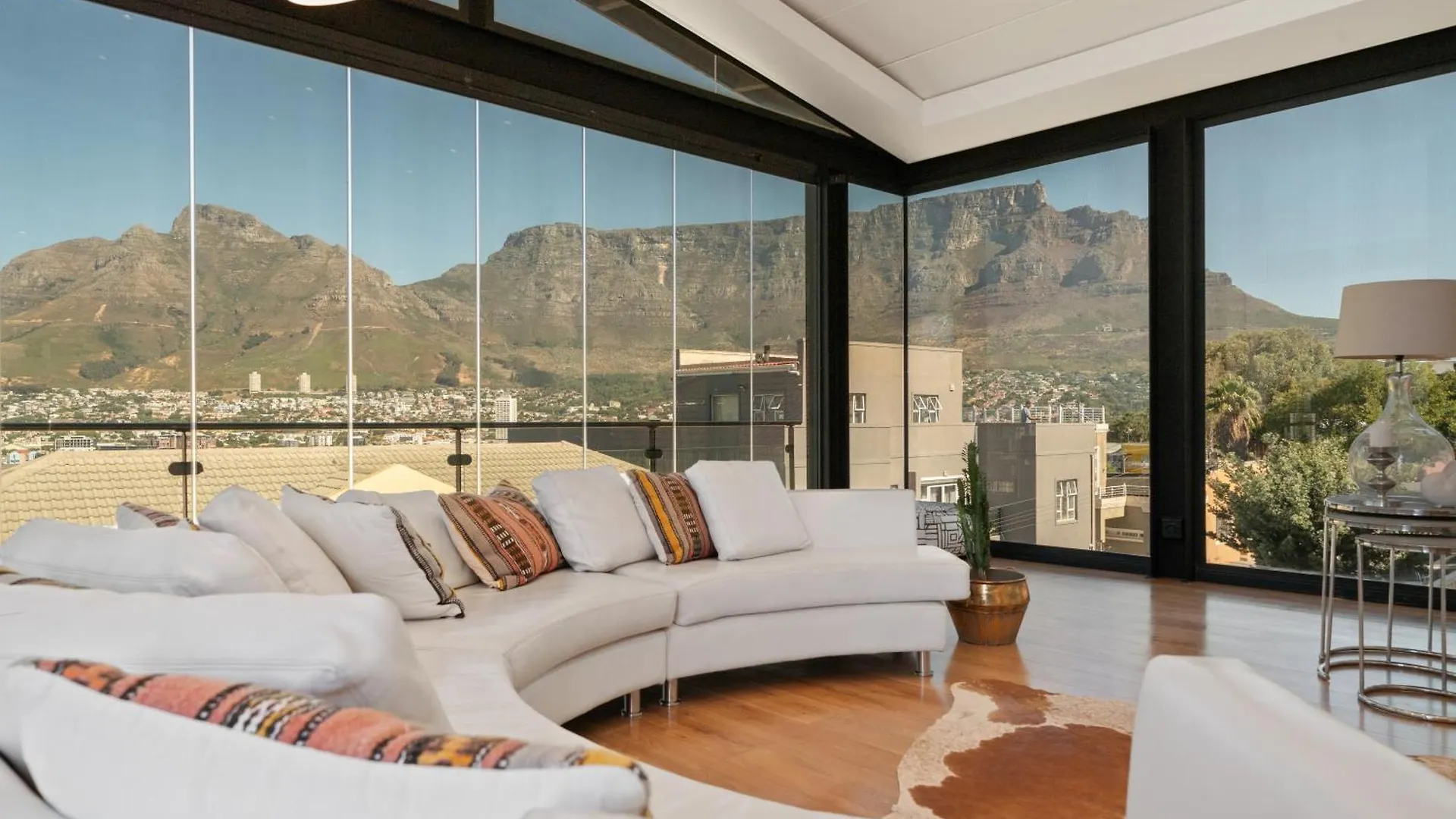 The Lookout - Panoramic 4 Bedroom House With Free Wifi And Pool location